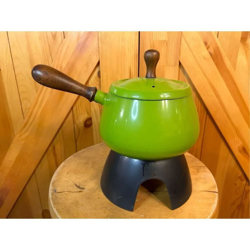 Vintage 1960’s GREEN 2 QT Fondue Pot (7700)